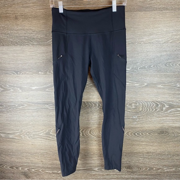 Lululemon reflective leggings high rise EUC Size 6 - Picture 1 of 16